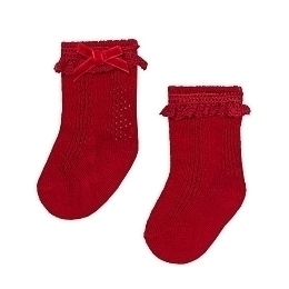 Носки красного цвета с бантиком от бренда Mayoral