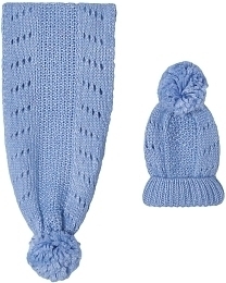 Шапка и шарф голубого цвета с помпонами от бренда Abel and Lula
