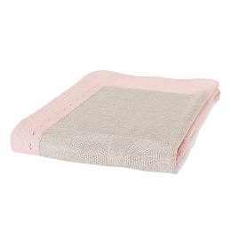 Одеяло вязаное розового цвета от бренда Mayoral