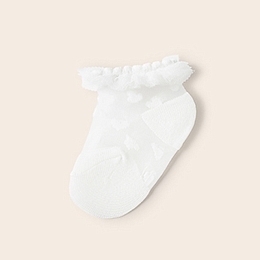 Носки молочного цвета с сеткой от бренда Mayoral