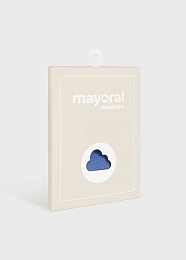 Шапка вязаная голубого цвета с помпоном от бренда Mayoral