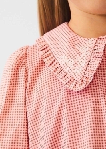 Блузка с вышивкой на воротнике от бренда Abel and Lula