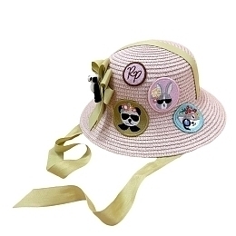 Шляпа с нашивками розового цвета от бренда Raspberry Plum