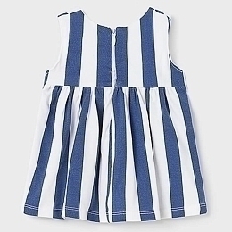 Платье с оборкой в бело-синюю полоску от бренда Mayoral