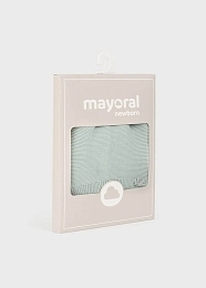 Шапка вязаная бирюзового цвета с помпоном от бренда Mayoral