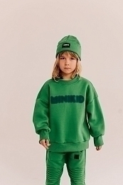 Свитшот зеленого цвета с надписью от бренда MINIKID