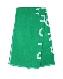 Полотенце зеленого цвета от бренда JOHN RICHMOND