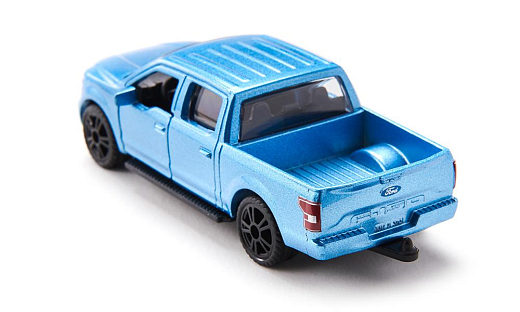 Машинка «Кемпер» Ford F150 от бренда Siku