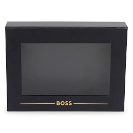 Футболка черного цвета с золотой строчкой от бренда BOSS Черный