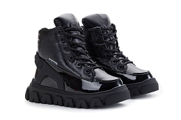 Ботинки черные на шнуровке от бренда Jog dog