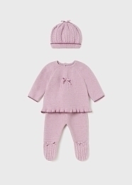 Джемпер, ползунки и шапочка розового цвета от бренда Mayoral