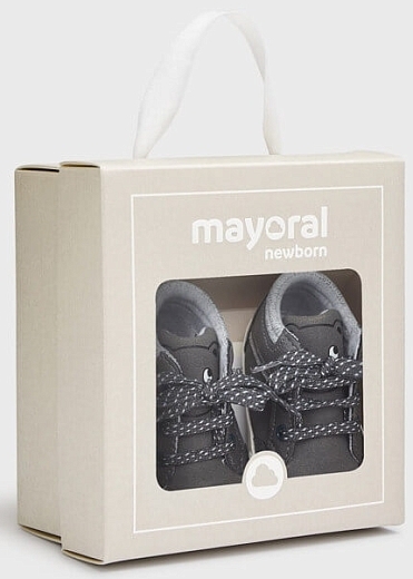 Пинетки - кроссовки серого цвета от бренда Mayoral