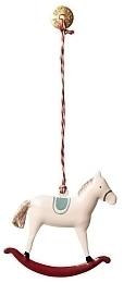 Металлическая елочная игрушка "Лошадка" с голубым седлом от бренда Maileg