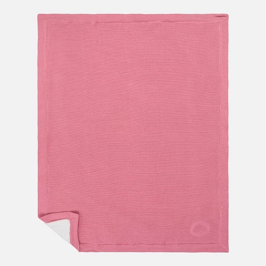 Одеяло розового цвета от бренда Mayoral