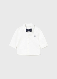 Рубашка белая с галстуком-бабочкой на резинке от бренда Mayoral