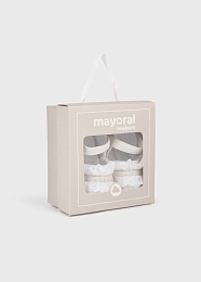 Сандалии тканевые белые от бренда Mayoral